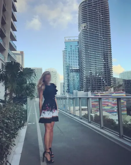 Bianca, 35
