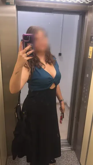 Carlijn, 35