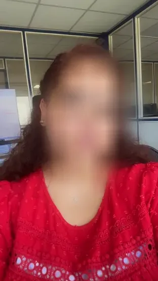Emma, 40
