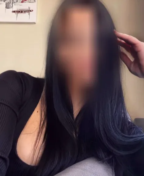 Lieke, 36