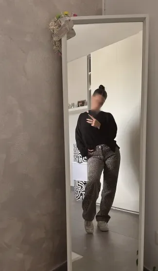 Maaike, 21
