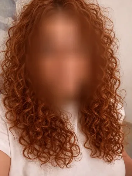 Zeynep, 30